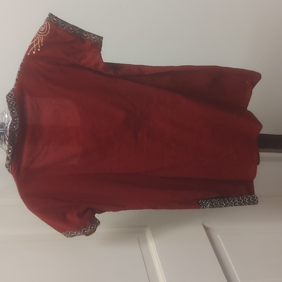 Authentic Mexican top - Picture 2 of 7